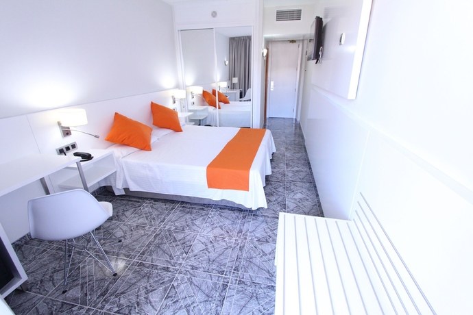 Imagen de la habitación del Hotel Caserio. Foto 7