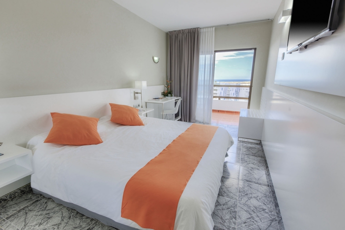 Imagen de la habitación del Hotel Caserio. Foto 9