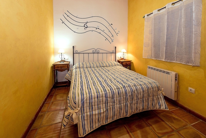 Imagen de la habitación del Hotel Caserio del Colmenar. Foto 5