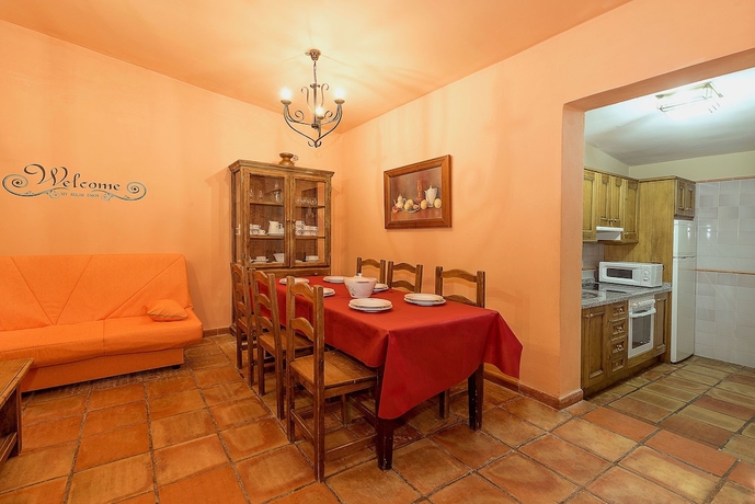 Imagen de la habitación del Hotel Caserio del Colmenar. Foto 16