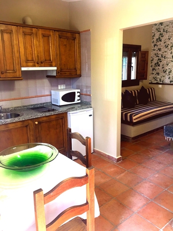 Imagen de la habitación del Hotel Caserio del Colmenar. Foto 19