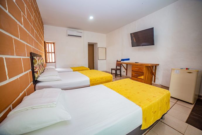 Imagen de la habitación del Hotel Caseron del Parque. Foto 8