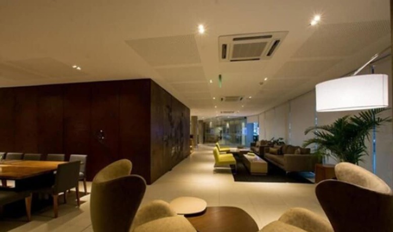 Imagen de los interiores del Hotel Caseros 248. Foto 16