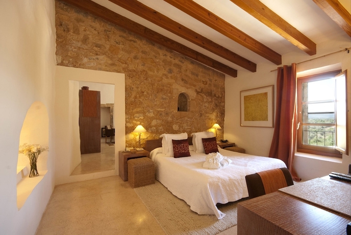 Imagen de la habitación del Hotel Cases De Son Barbassa. Foto 11