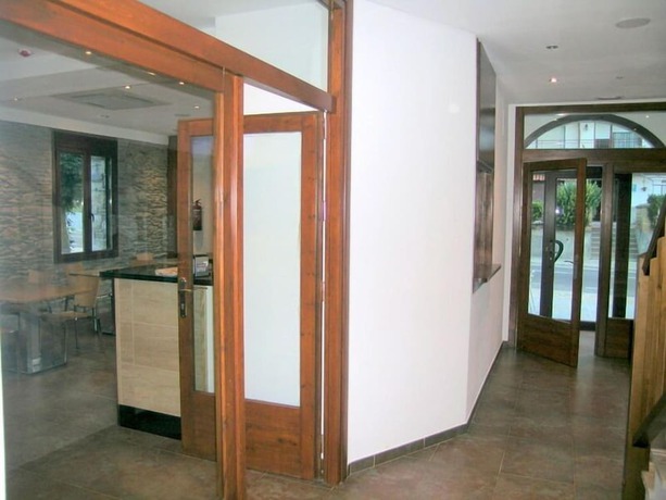 Imagen de los interiores del Hotel Cases. Foto 20