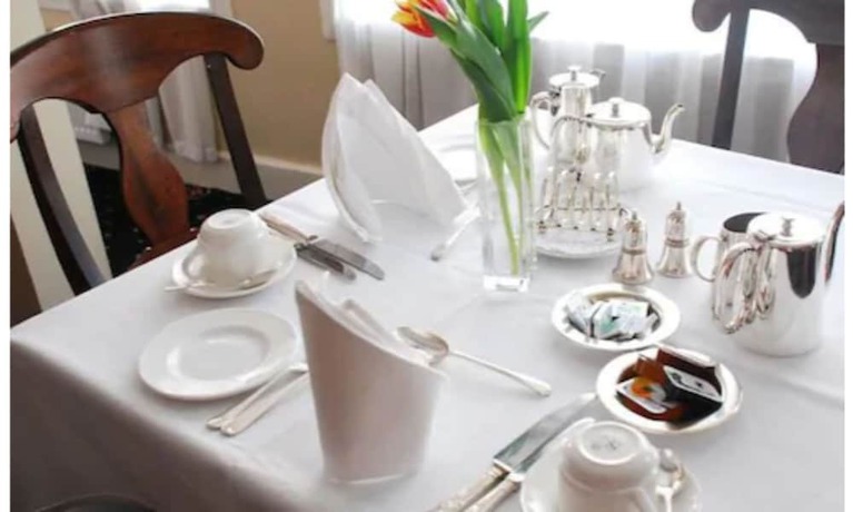 Imagen del bar/restaurante del Hotel Casey\'s Glengarriff. Foto 4