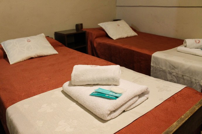 Imagen de la habitación del Hotel Casi Guemes. Foto 9
