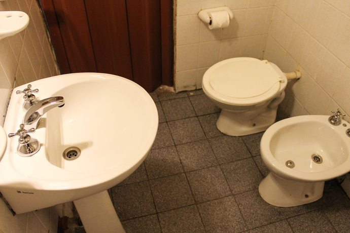Imagen de la habitación del Hotel Casi Guemes. Foto 17