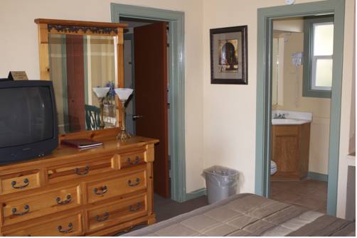 Imagen de la habitación del Hotel Casia Inn. Foto 15