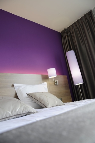 Imagen de la habitación del Hotel Casino. Foto 10