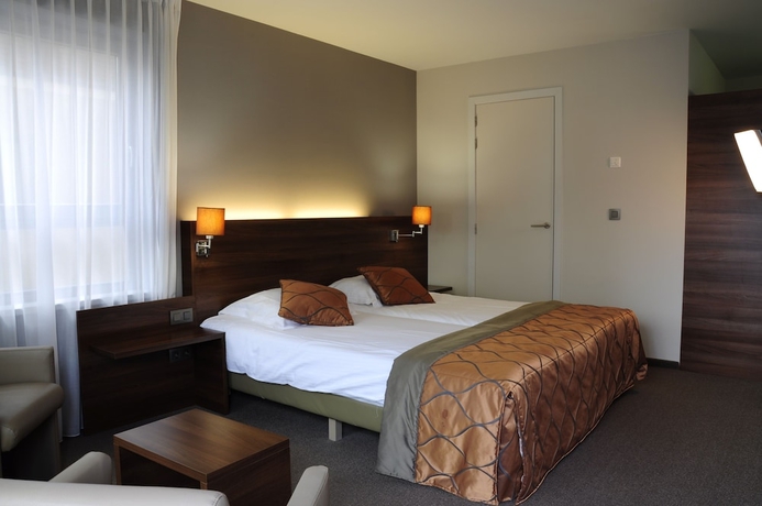 Imagen de la habitación del Hotel Casino. Foto 12