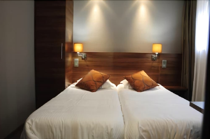 Imagen de la habitación del Hotel Casino. Foto 13