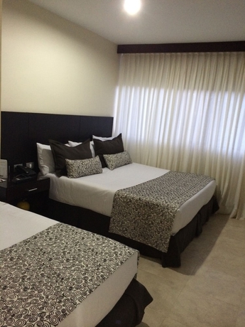 Imagen de la habitación del Hotel Casino Internacional. Foto 4