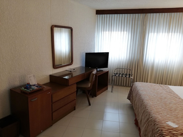 Imagen de la habitación del Hotel Casino Internacional. Foto 18