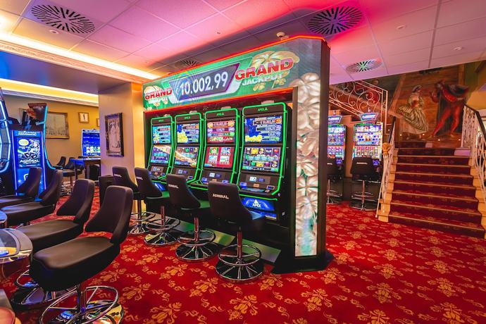 Imagen de los interiores del Hotel Casino and ADMIRAL Skofije. Foto 16