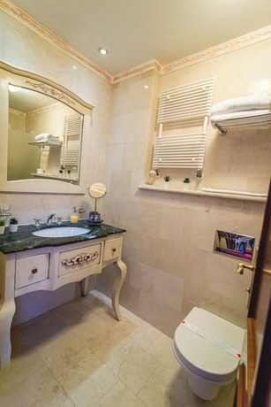 Imagen de la habitación del Hotel Casino and ADMIRAL Skofije. Foto 15