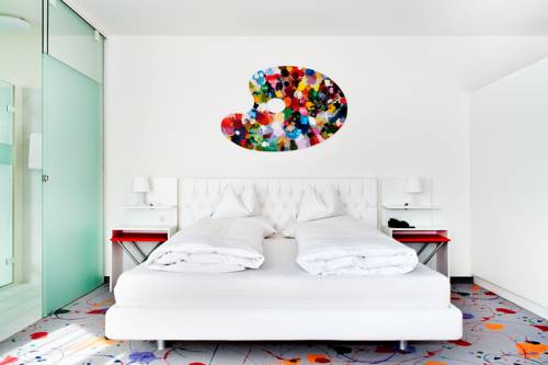 Imagen de la habitación del Hotel Casinohotel Velden. Foto 3