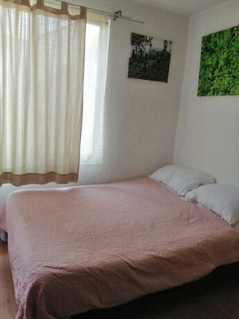 Imagen de la habitación del Hotel Casita del Arbol. Foto 13