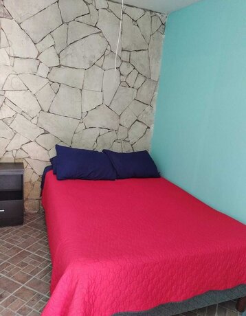 Imagen de la habitación del Hotel Casita del Arbol. Foto 18