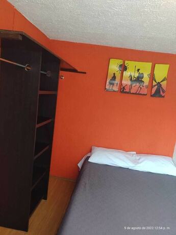 Imagen de la habitación del Hotel Casita del Arbol. Foto 19
