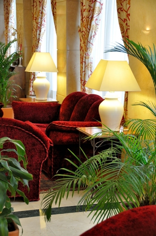 Imagen de los interiores del Hotel Cason Del Tormes. Foto 13