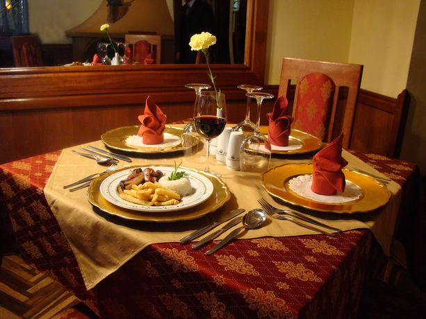 Imagen del bar/restaurante del Hotel Casona Colon Inn, Puno. Foto 4