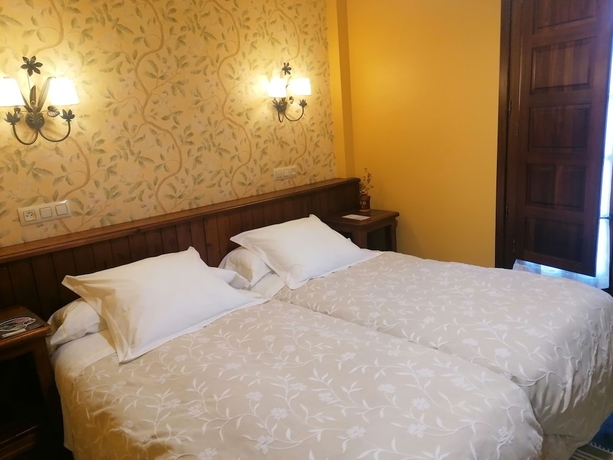 Imagen de la habitación del Hotel Casona De Cefontes. Foto 15