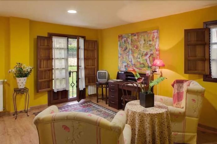 Imagen de la habitación del Hotel Casona De Cefontes. Foto 18