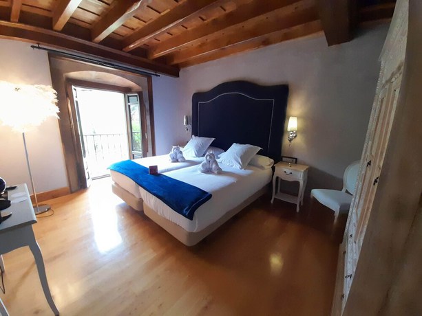 Imagen de la habitación del Hotel Casona De La Pinta. Foto 16