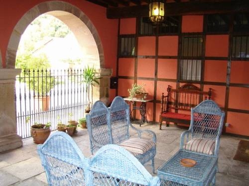 Imagen de los interiores del Hotel Casona De La Salceda. Foto 13