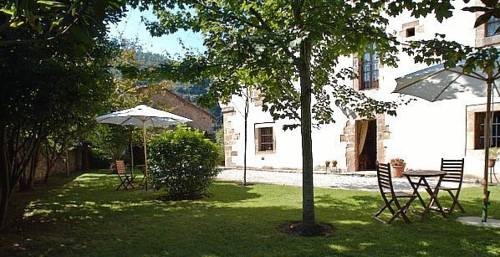 Imagen de la habitación del Hotel Casona De La Salceda. Foto 10