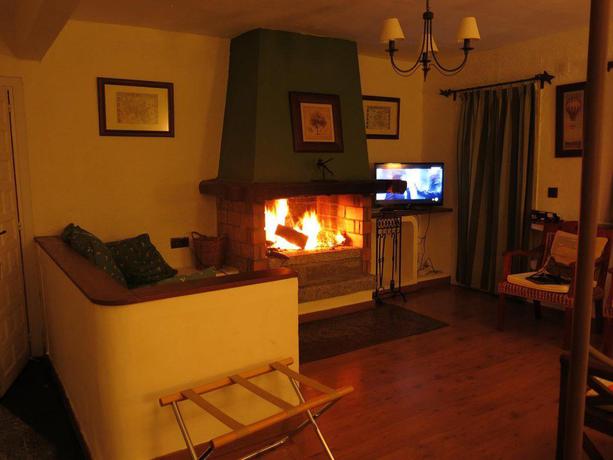 Imagen de los interiores del Hotel Casona De Navalmedio. Foto 12