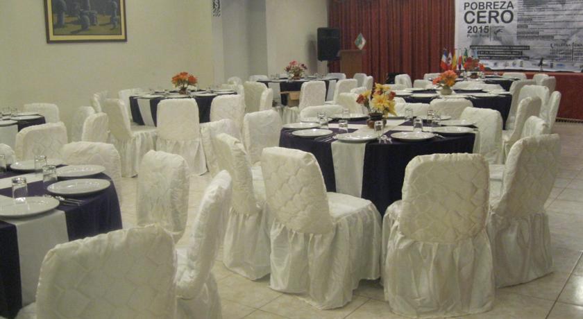 Imagen del bar/restaurante del Hotel Casona Plaza Puno. Foto 2