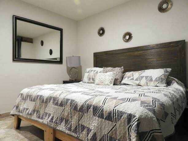 Imagen de la habitación del Hotel Casona San Cayetano Suites and Lofts. Foto 18