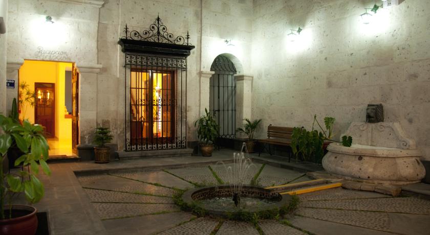 Imagen de los interiores del Hotel Casona Terrace. Foto 9