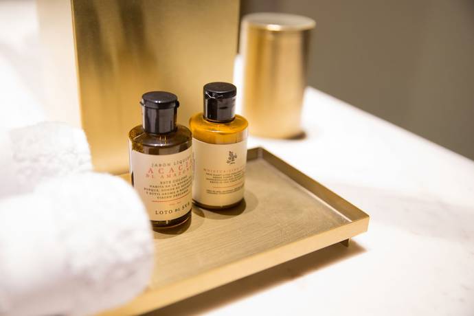 Imagen de la habitación del Hotel Casona del Colegio. Foto 15