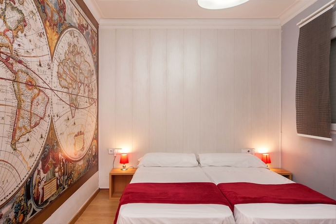 Imagen de la habitación del Hotel Casp Green House. Foto 6