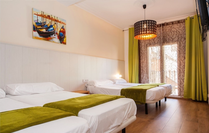 Imagen de la habitación del Hotel Casp Green House. Foto 8