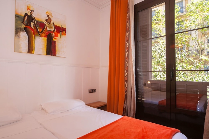 Imagen de la habitación del Hotel Casp Green House. Foto 11