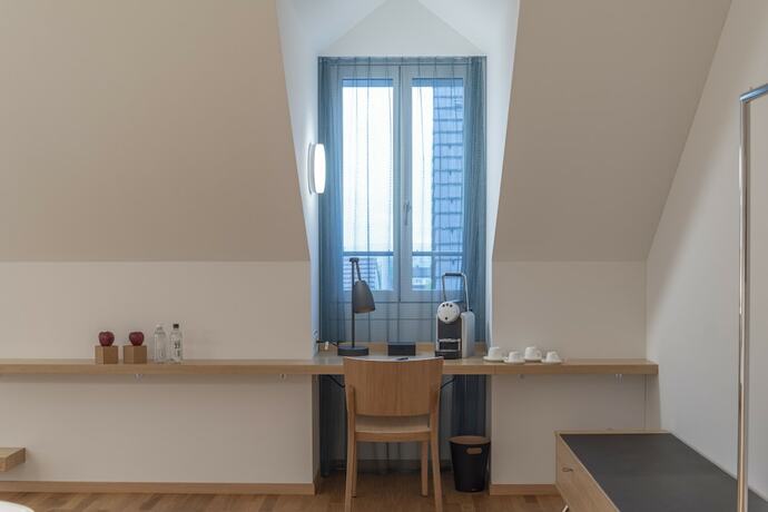Imagen de la habitación del Hotel Caspar. Foto 12