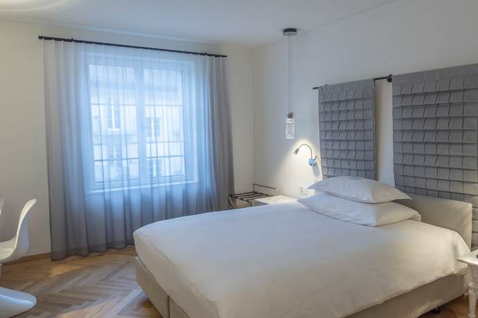 Imagen de la habitación del Hotel Caspar. Foto 19
