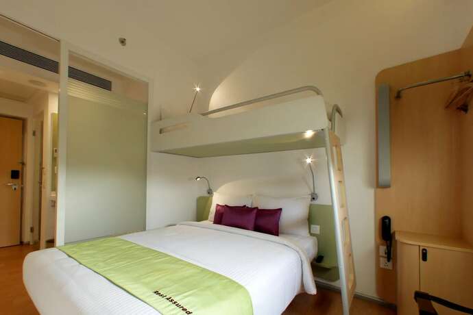 Imagen de la habitación del Hotel Caspia Pro Greater Noida. Foto 16