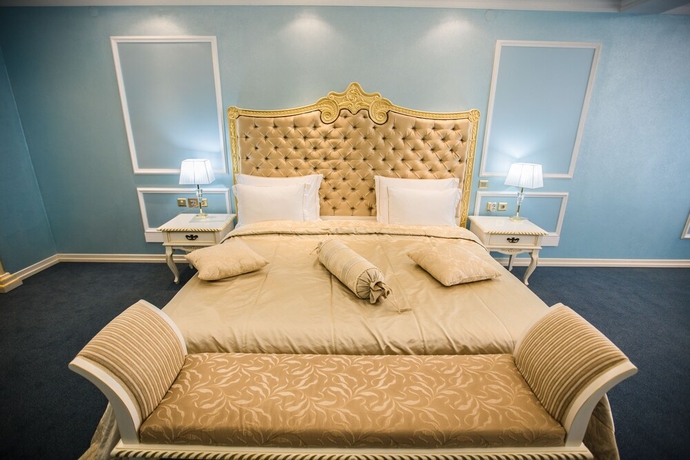 Imagen de la habitación del Hotel Caspian Riviera Grand Palace. Foto 5