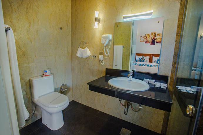 Imagen de la habitación del Hotel Cassendra. Foto 12