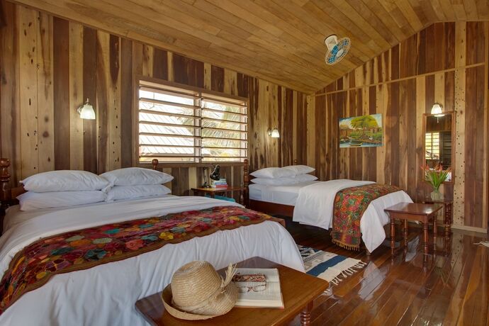 Imagen de la habitación del Hotel Cassia Hill Resort. Foto 16