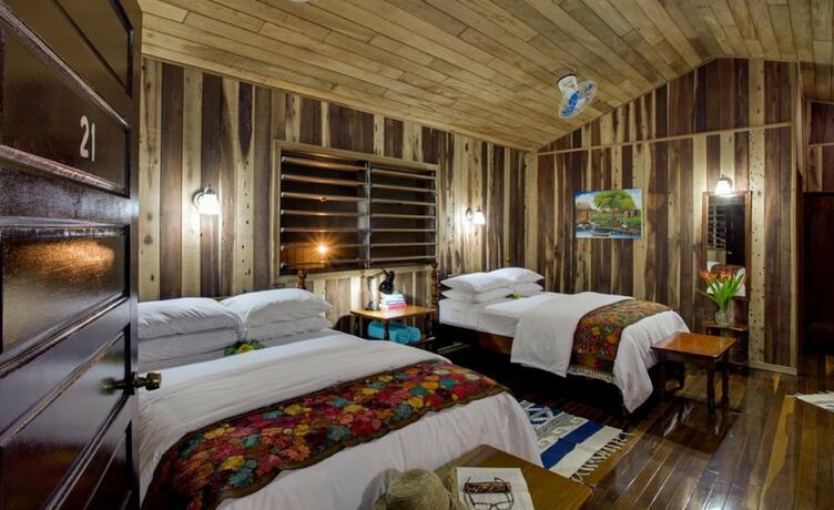 Imagen de la habitación del Hotel Cassia Hill Resort. Foto 17
