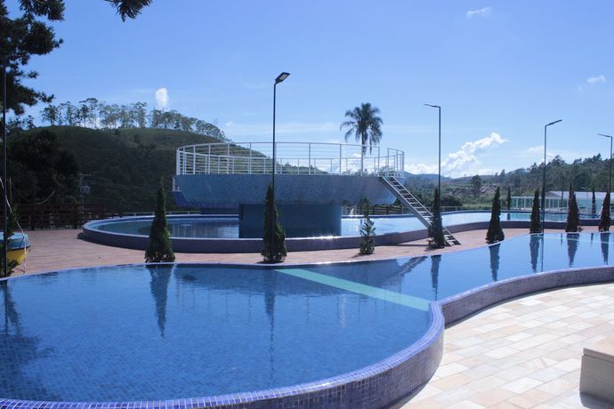 Imagen de la piscina del Hotel Cassino All Inclusive Resort Po&ccedil;os de Caldas. Foto 18