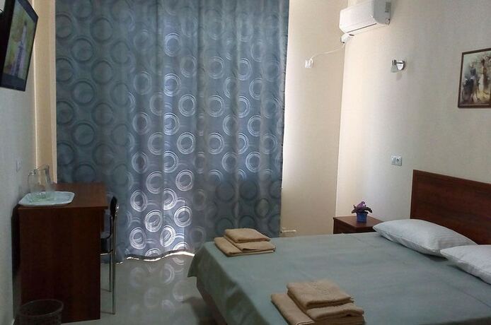 Imagen de la habitación del Hotel Cassis. Foto 18