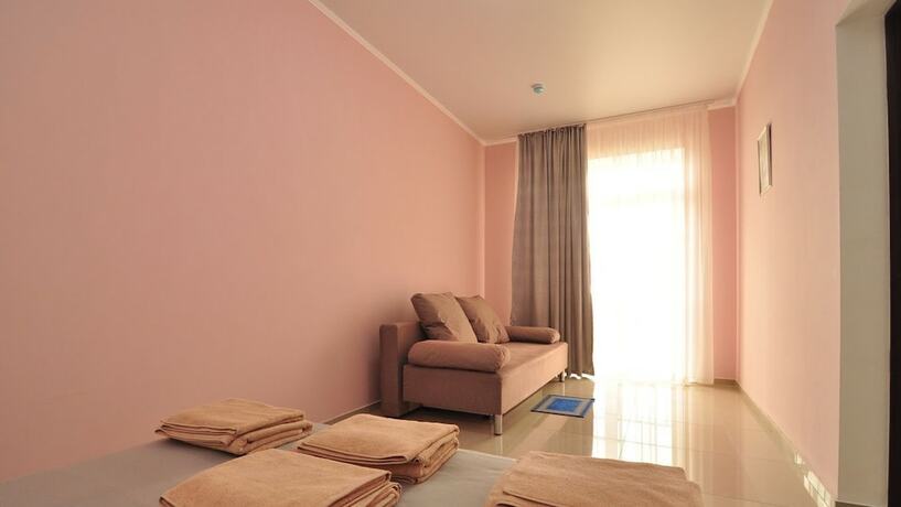 Imagen de la habitación del Hotel Cassis. Foto 19