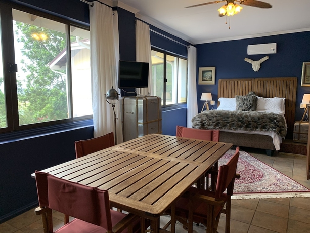 Imagen de la habitación del Hotel Casta Diva. Foto 4